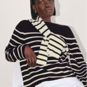 Zara Women's Black with White Stripes Sweater